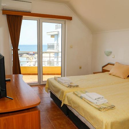 Hotel Sofia Beach 内塞伯尔 外观 照片