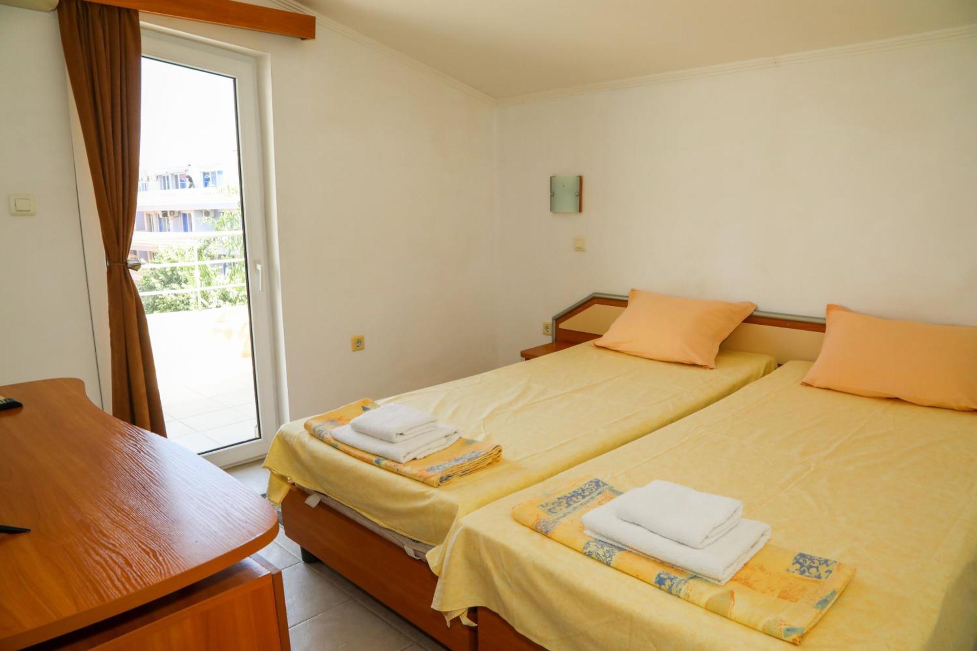 Hotel Sofia Beach 内塞伯尔 外观 照片