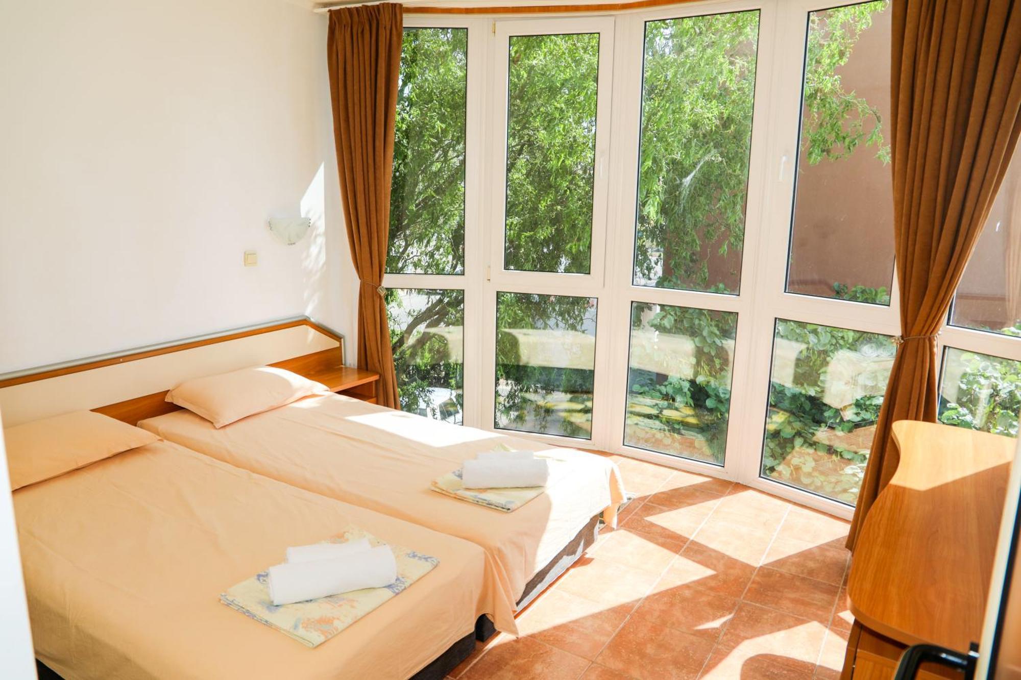 Hotel Sofia Beach 内塞伯尔 外观 照片